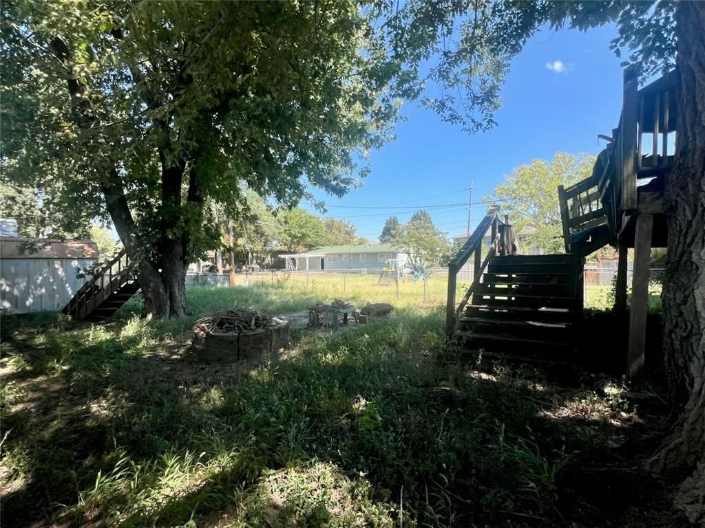 540 Arizona Street — photo 17