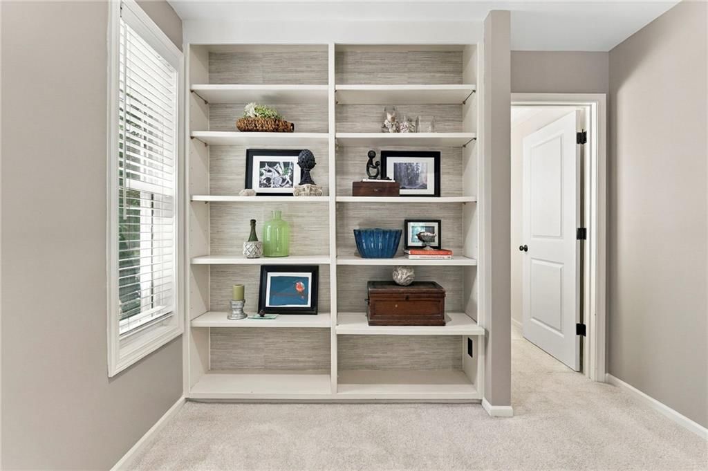 12130 England Street — photo 14