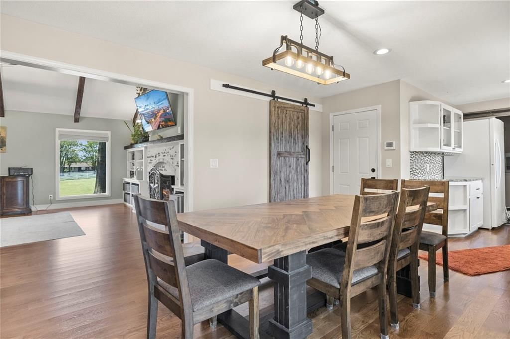 13105 S Lakeshore Drive — photo 18