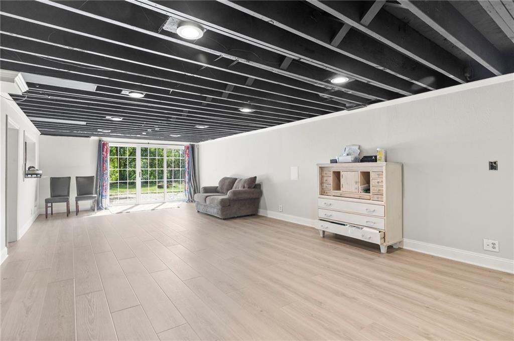 13105 S Lakeshore Drive — photo 37