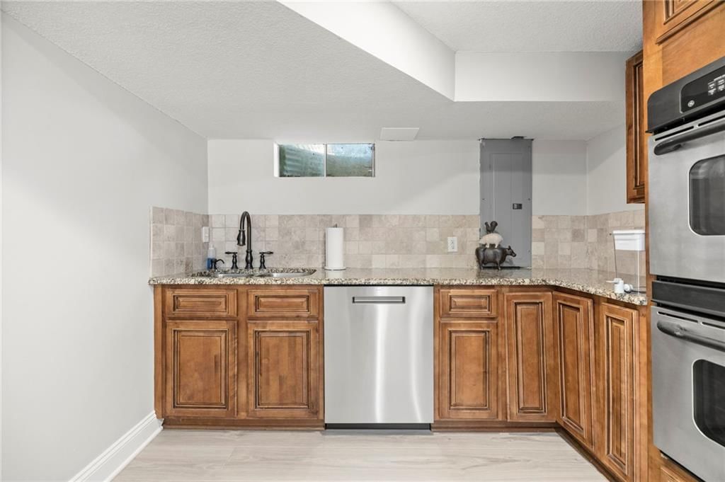 13105 S Lakeshore Drive — photo 40