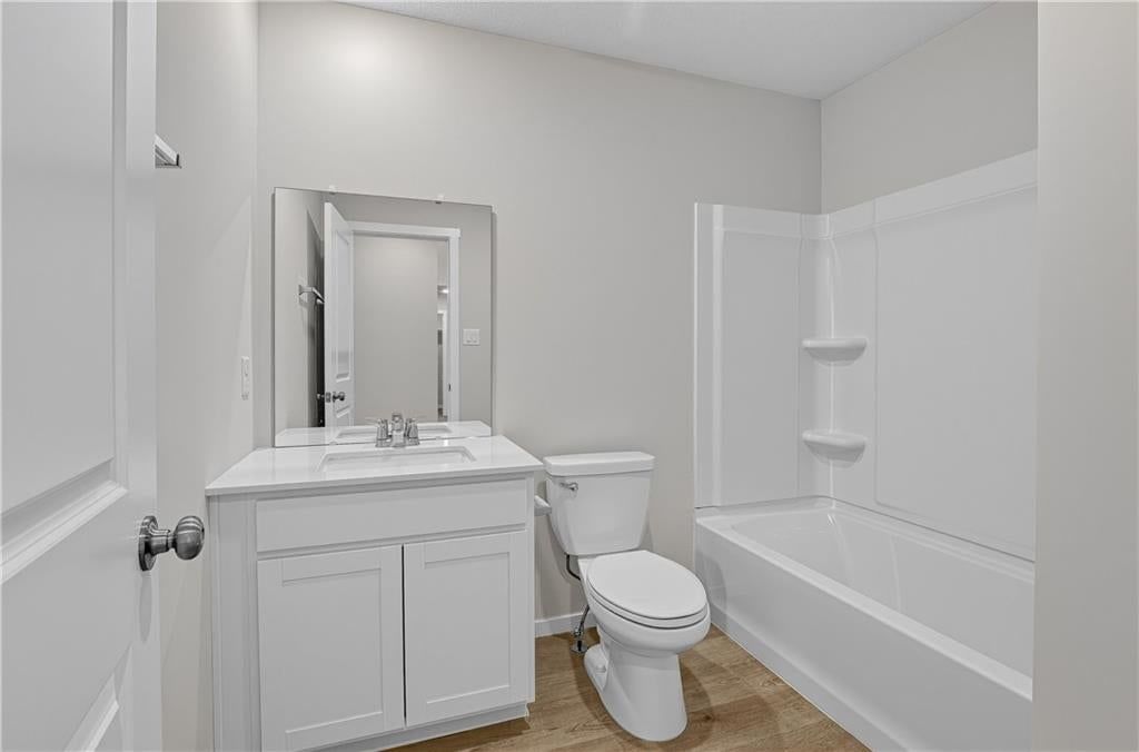 Photo 12 of 16 - 1602 SW 10th Terrace, Oak Grove, MO 64075