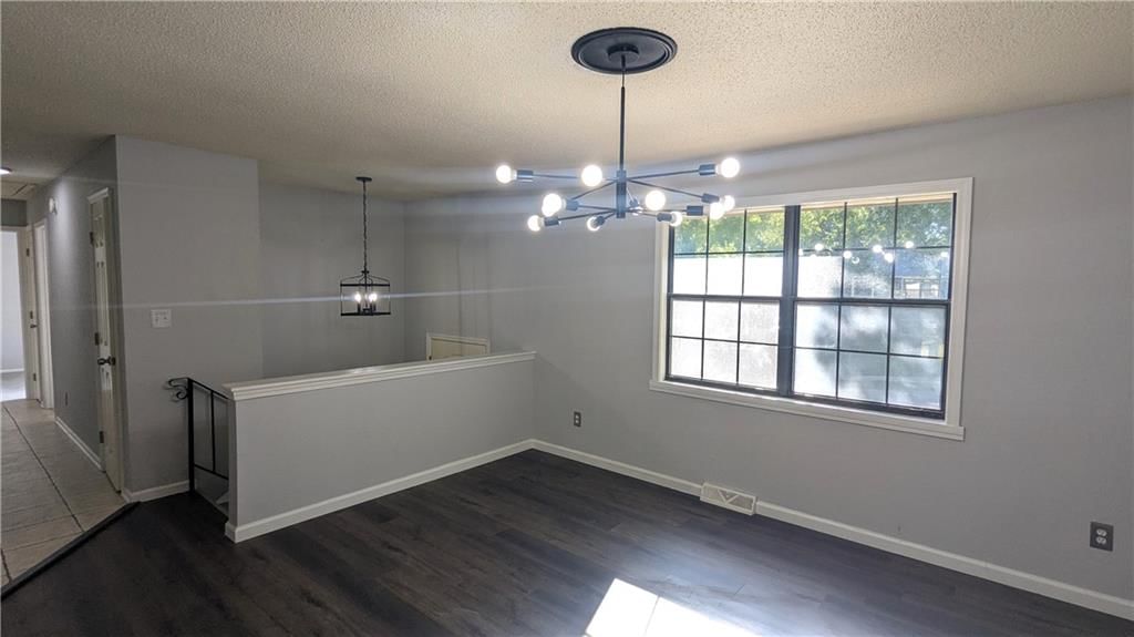 1108 NE 10th Street — photo 17