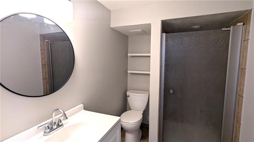 1108 NE 10th Street — photo 41