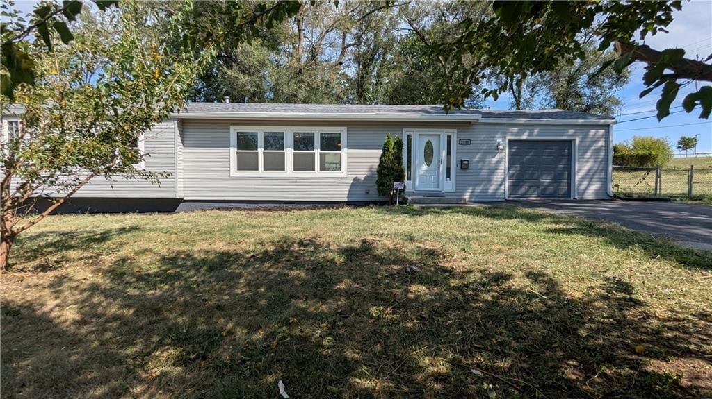 2201 NW Vesper Street — photo 3