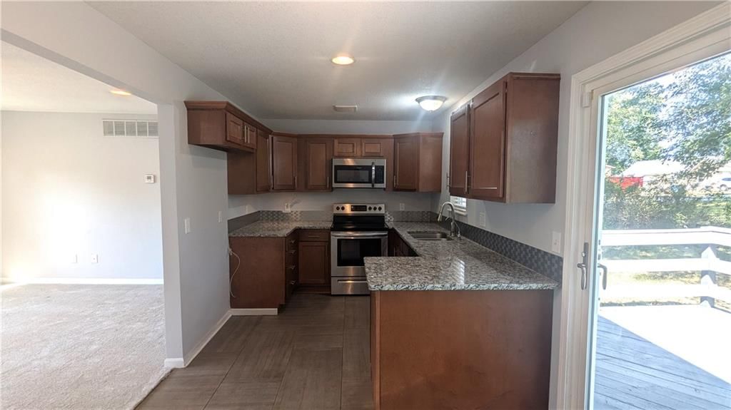 2201 NW Vesper Street — photo 18