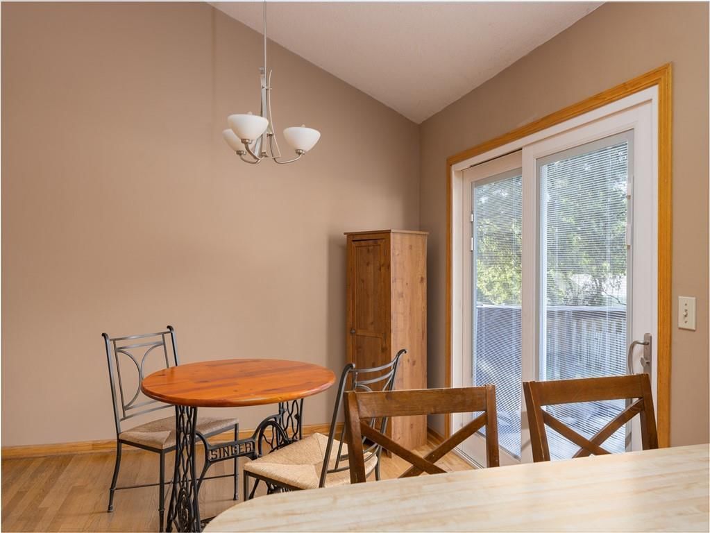 409 NE Crescent Street — photo 7