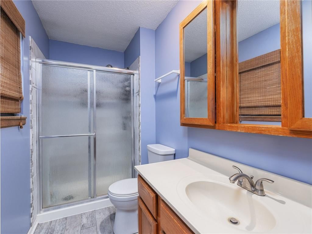 409 NE Crescent Street — photo 13