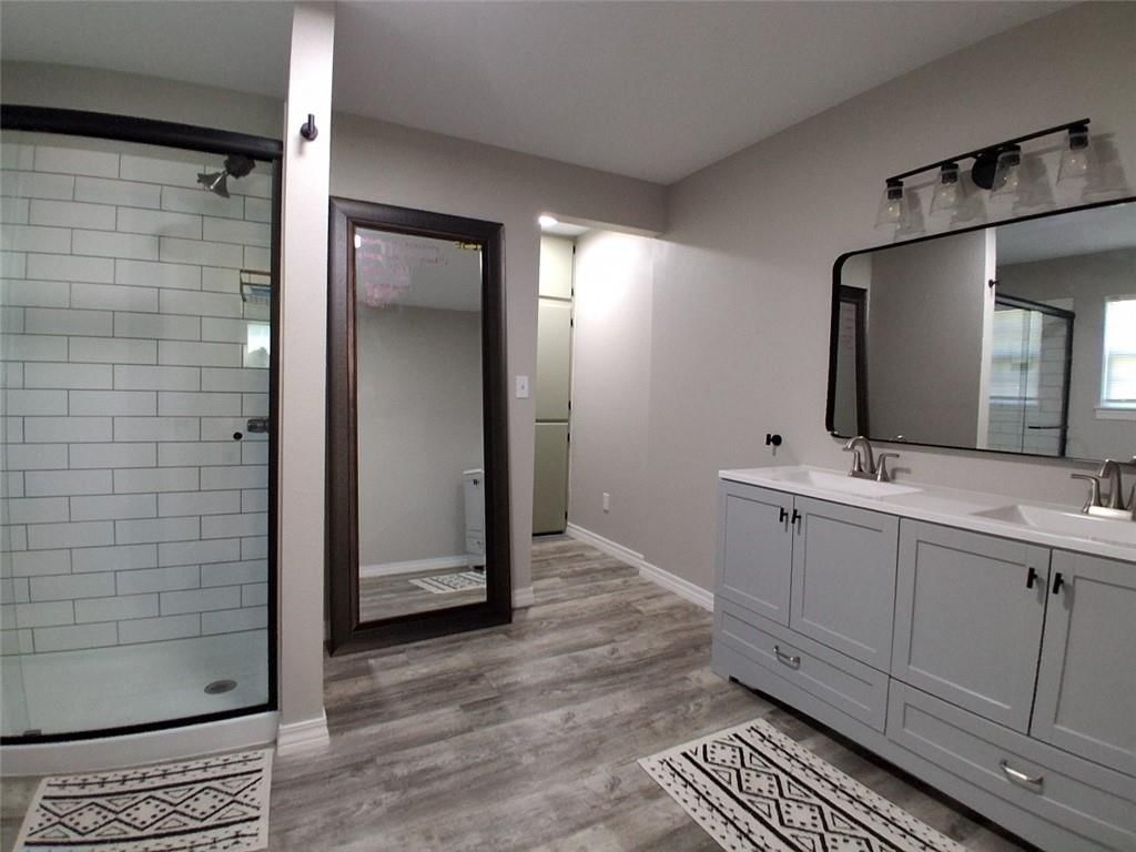 404 & 406 W Buffalo Street — photo 11