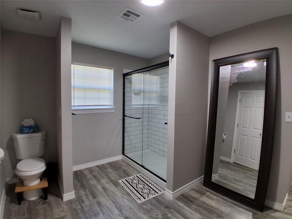 404 & 406 W Buffalo Street — photo 13