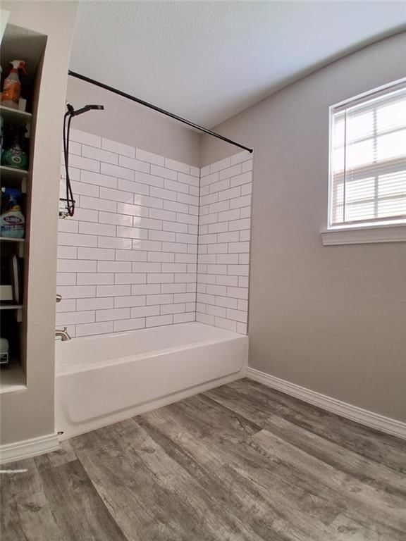 404 & 406 W Buffalo Street — photo 18