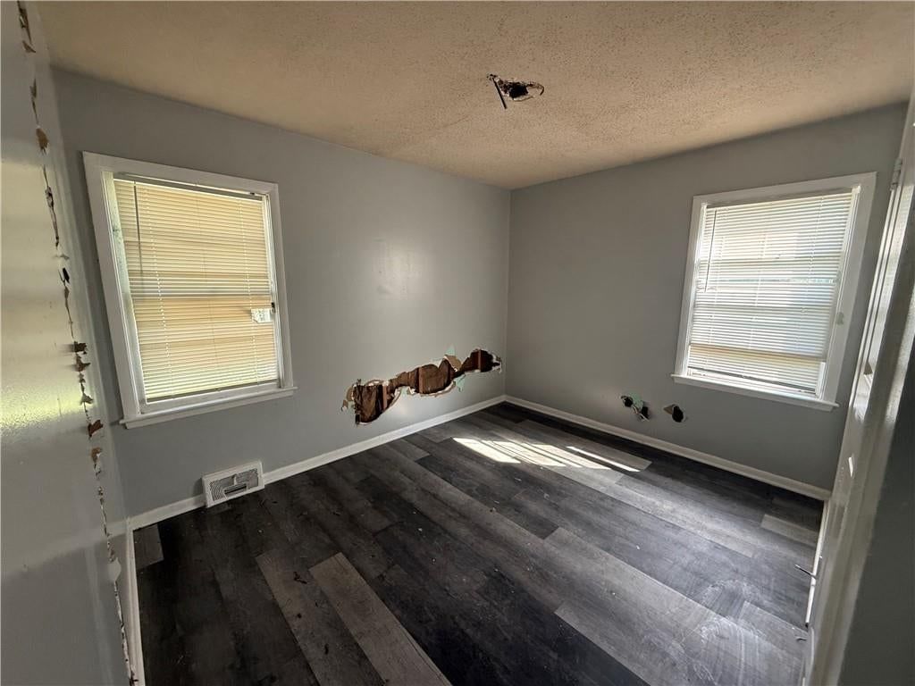 3909 E 58th Street — photo 6