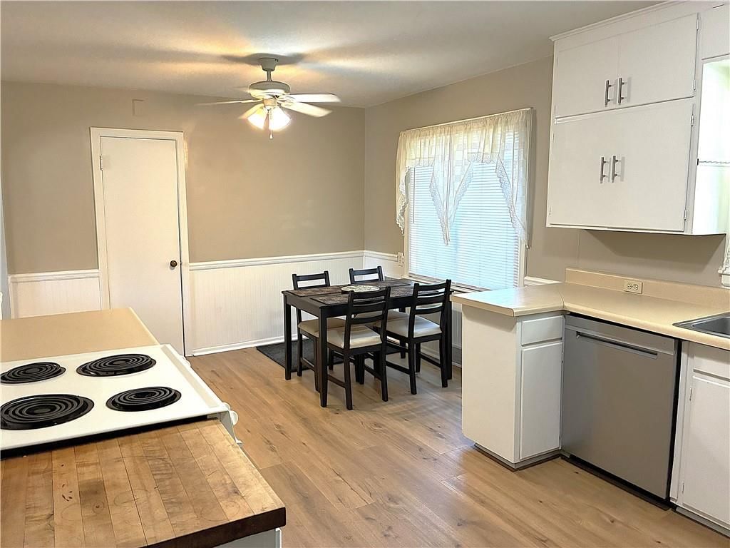 12208 W 55 Street — photo 6