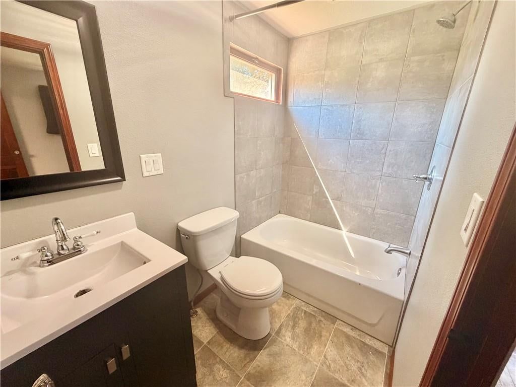 311 N Broadway Street — photo 8