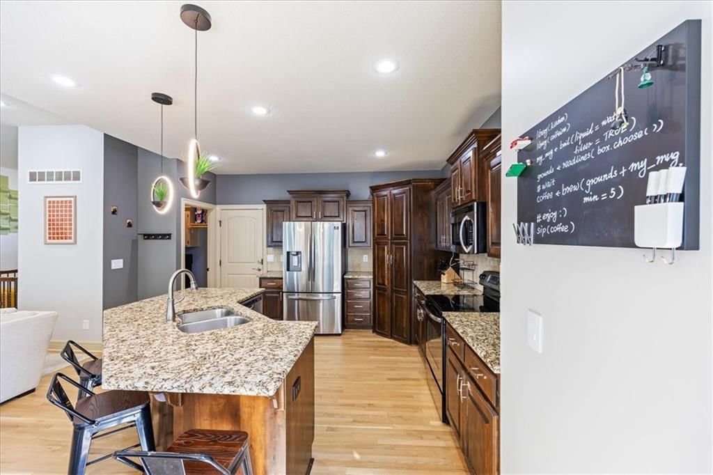 2473 W Elm Street — photo 10