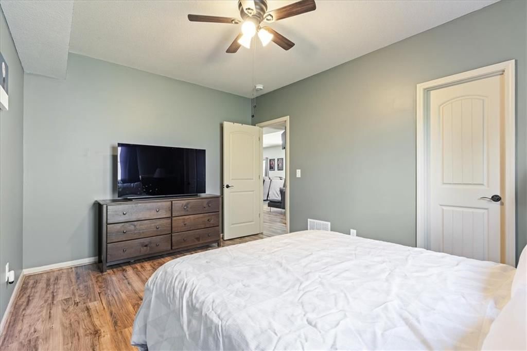 2473 W Elm Street — photo 30