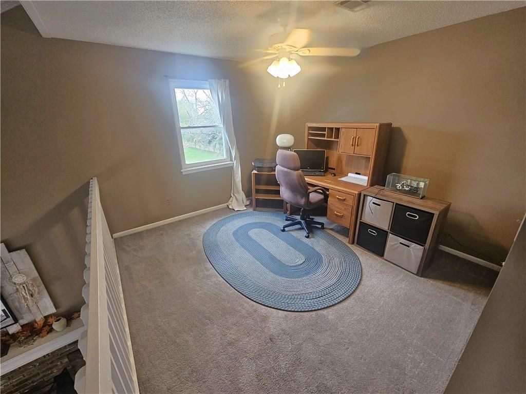 Photo 23 of 45 - 201 W Foxwood Drive, Raymore, MO 64083