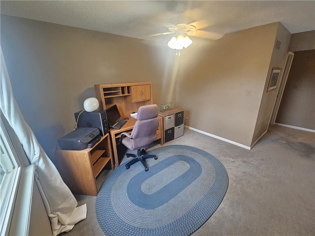 Photo 24 of 45 - 201 W Foxwood Drive, Raymore, MO 64083