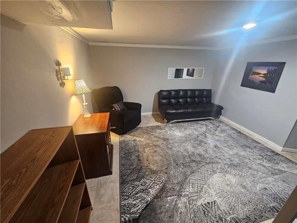 Photo 27 of 45 - 201 W Foxwood Drive, Raymore, MO 64083
