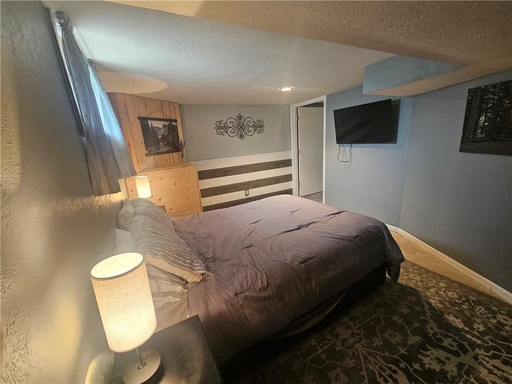 Photo 32 of 45 - 201 W Foxwood Drive, Raymore, MO 64083