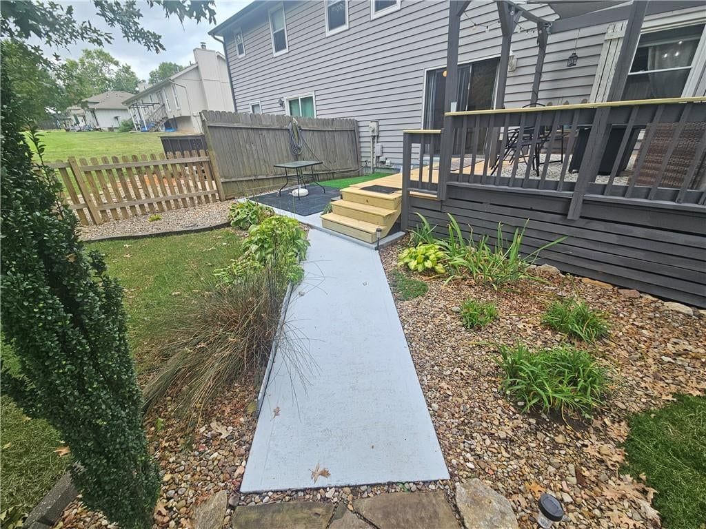 Photo 42 of 45 - 201 W Foxwood Drive, Raymore, MO 64083