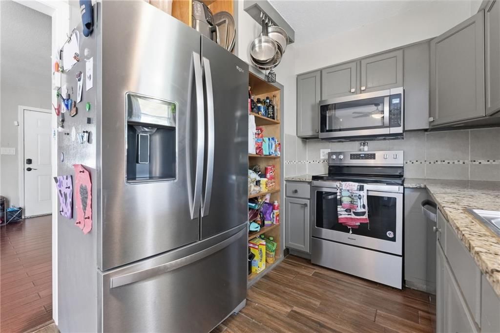 Photo 8 of 41 - 1304 CLARK Avenue, Independence, MO 64050