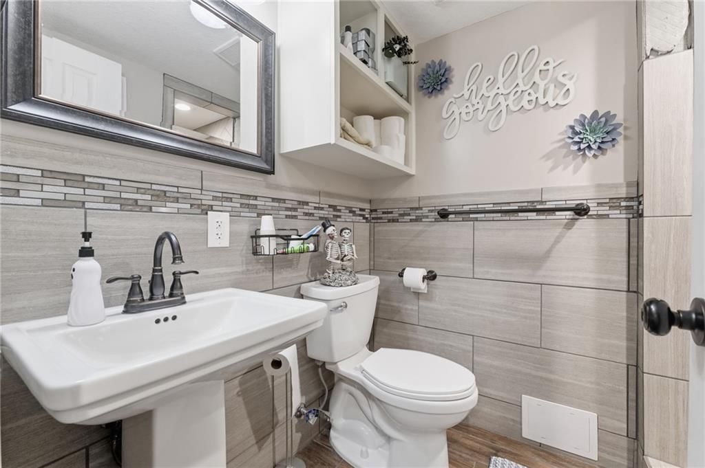 Photo 14 of 41 - 1304 CLARK Avenue, Independence, MO 64050
