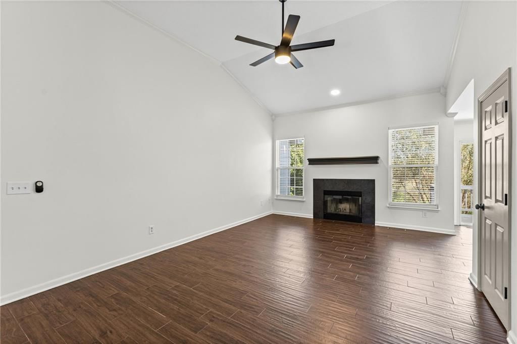 1455 Starbrooke Drive — photo 2