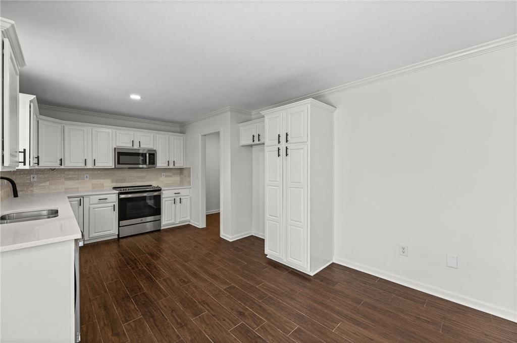 1455 Starbrooke Drive — photo 9