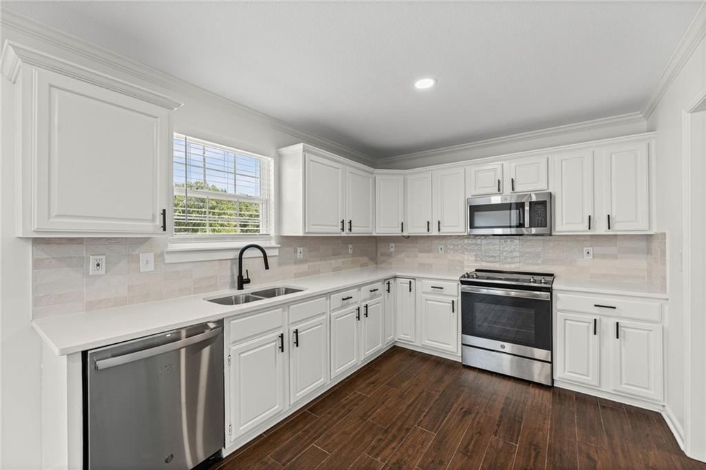1455 Starbrooke Drive — photo 11