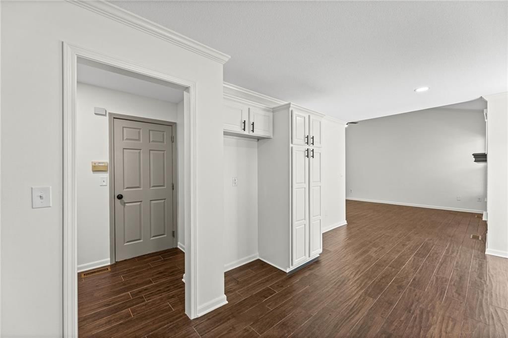 1455 Starbrooke Drive — photo 13