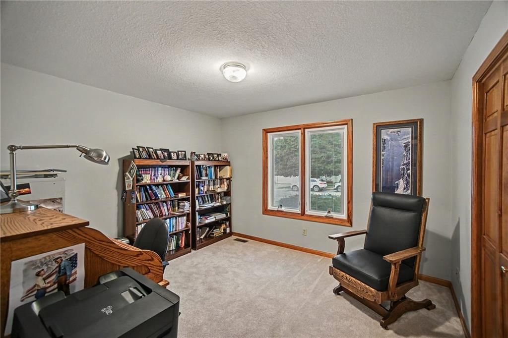 3010 Hirter Drive — photo 23