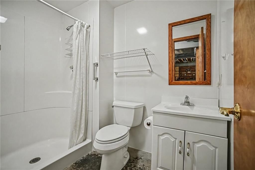 3010 Hirter Drive — photo 26