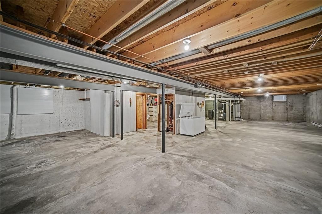 3010 Hirter Drive — photo 28