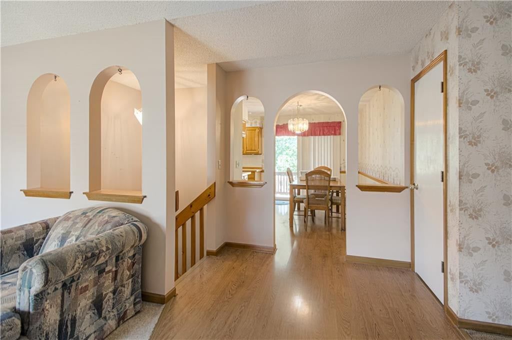 2106 NW 84th Terrace — photo 8