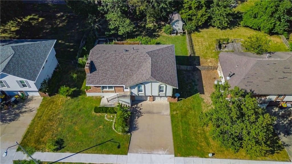 2106 NW 84th Terrace — photo 36
