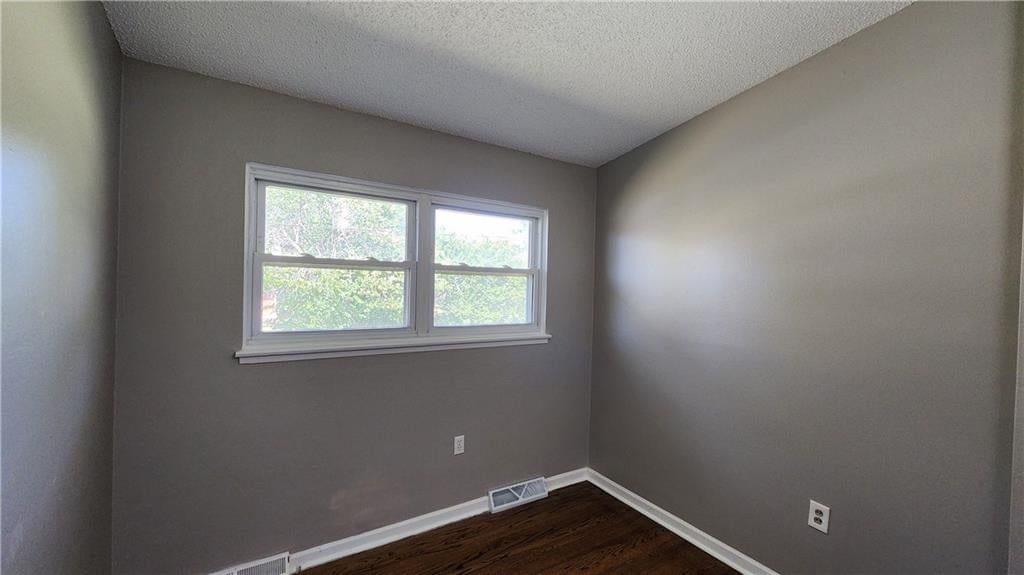 509 Indian Trail — photo 17