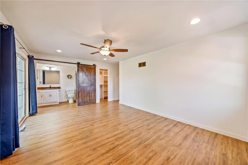 24540 Mission Belleview Road — photo 10