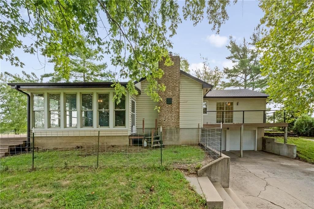 24540 Mission Belleview Road — photo 22