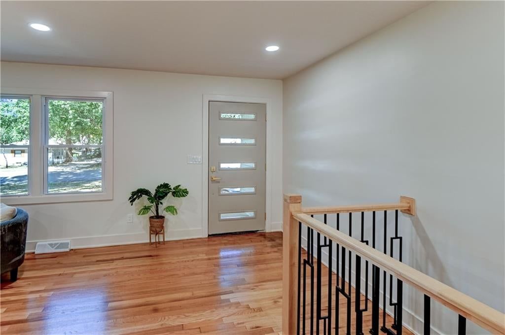 5801 W 99th Street — photo 3