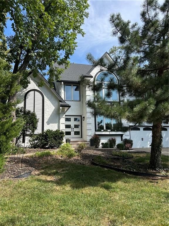 8225 NW Weatherby Drive, Weatherby Lake, MO: listing photo 3