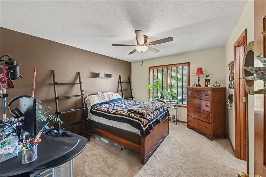 Photo 25 of 44 - 8225 NW Weatherby Drive, Weatherby Lake, MO 64152