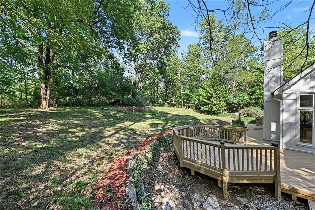 Photo 43 of 44 - 8225 NW Weatherby Drive, Weatherby Lake, MO 64152