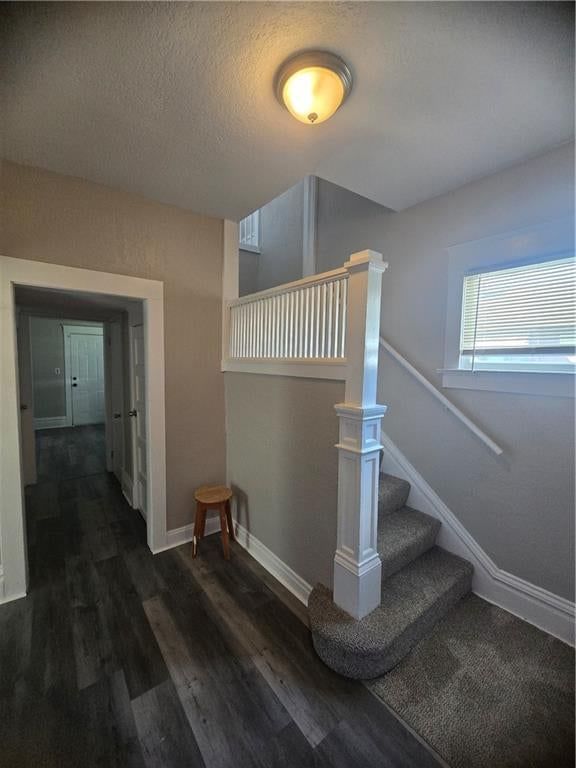 Photo 9 of 41 - 2522 Norton Avenue, Kansas City, MO 64130