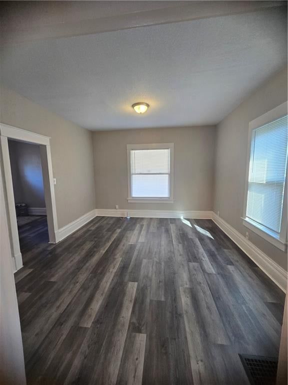 Photo 12 of 41, 2522 Norton Avenue, Kansas City, MO 64130