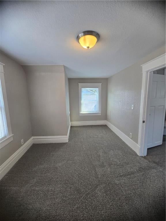 Photo 32 of 41 - 2522 Norton Avenue, Kansas City, MO 64130