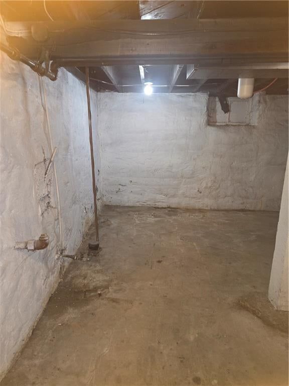 Photo 38 of 41 - 2522 Norton Avenue, Kansas City, MO 64130