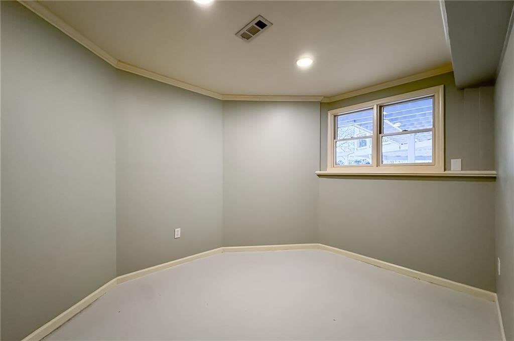 10600 W 108th Terrace — photo 35