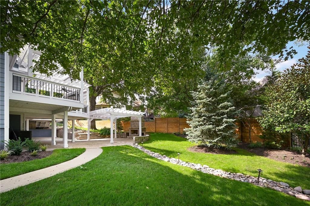 10600 W 108th Terrace — photo 36