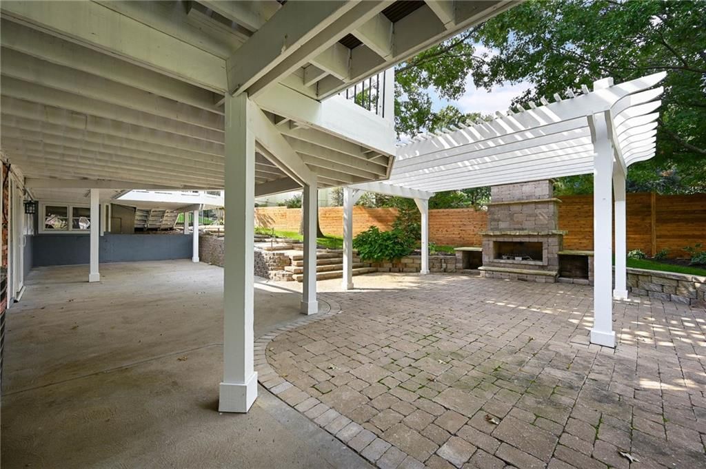 10600 W 108th Terrace — photo 37